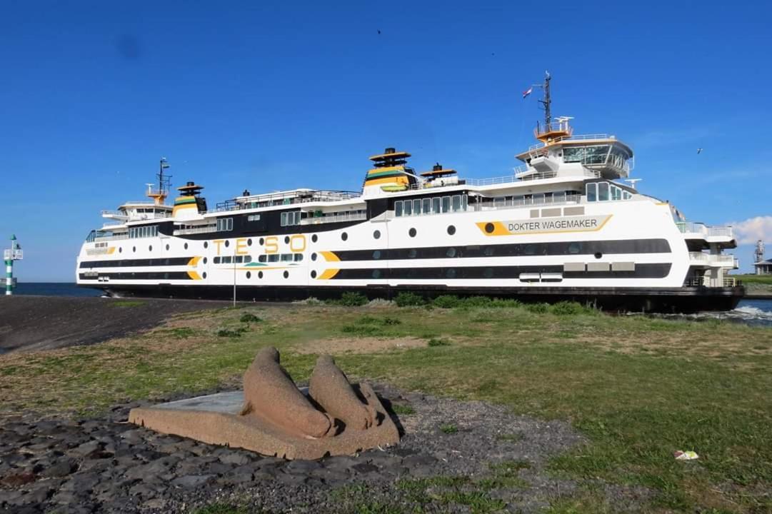 Overnachten Onder De Lange Jaap Den Helder Luaran gambar